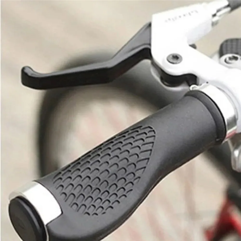 1 paio di impugnature per manu - Mountain Biking Blue Mountains recensione e prezzo